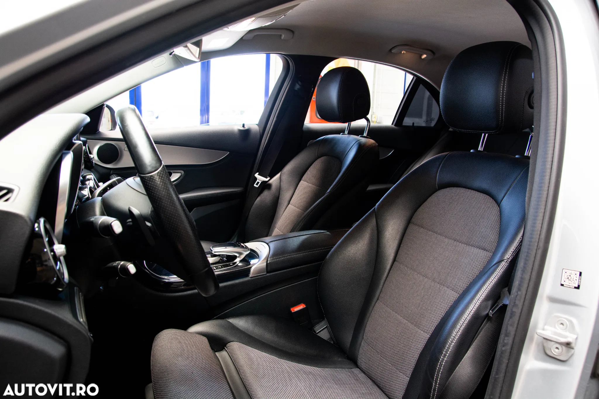 Mercedes-Benz C 220 (BlueTEC) d 7G-TRONIC Avantgarde - 6