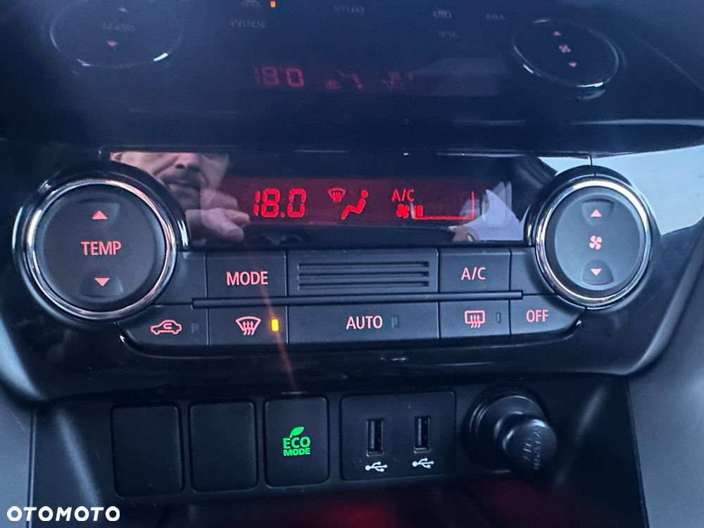 Mitsubishi Eclipse Cross - 16