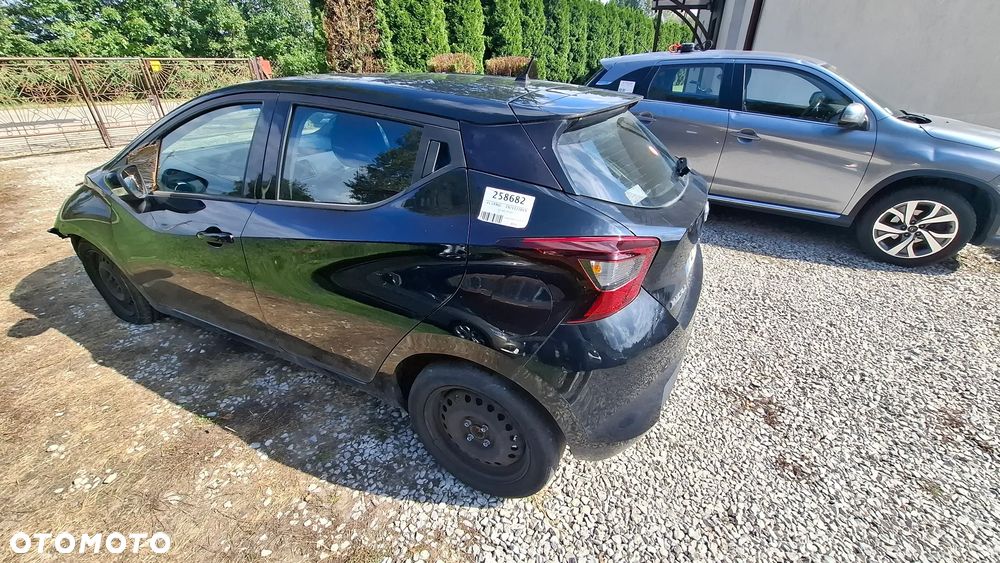 Nissan Micra - 3