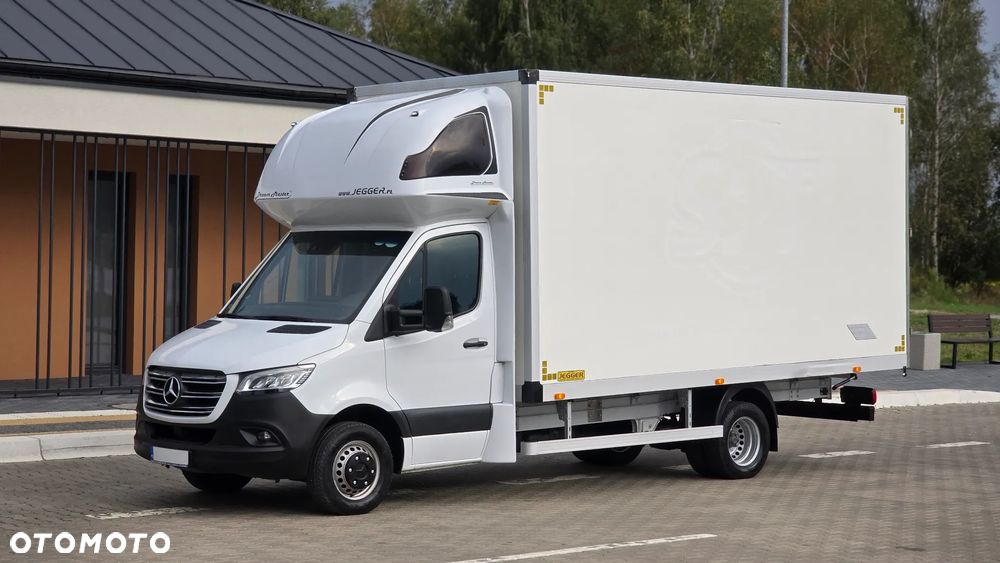 Mercedes-Benz SPRINTER 519 CDI 907❗❗190 KM / FULL OPCJA / AUTOMAT 9G-TRONIC / FULL LED / KONTENER 10EP  / DRZWI Z TYŁU / BLIŹNIAKI / XENON / RAMA / LAWETA / ZABUDOWA JEGGER / PODUSZKI PNEUMATYCZNE / SYPIALKA / SALON POLSKA ❗❗ - 24