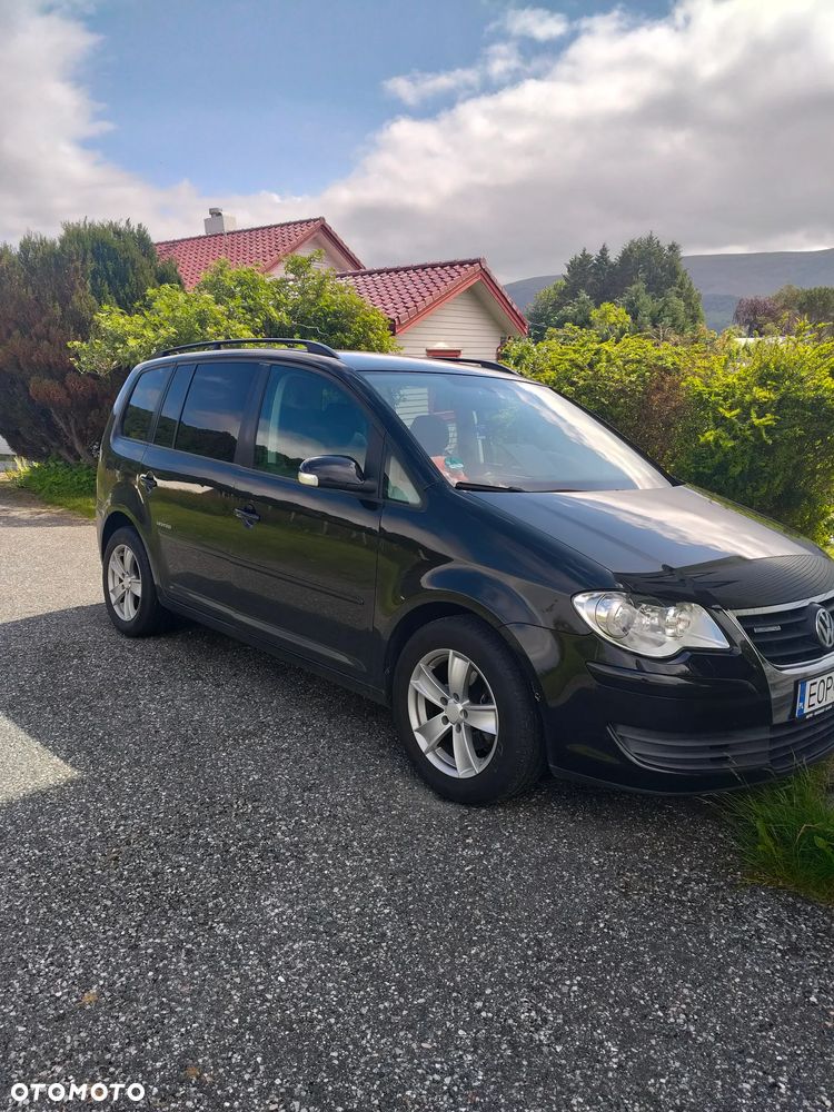 Volkswagen Touran 1.9 TDI Conceptline - 1