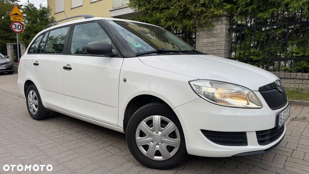 Skoda Fabia 1.2 HTP Active - 2