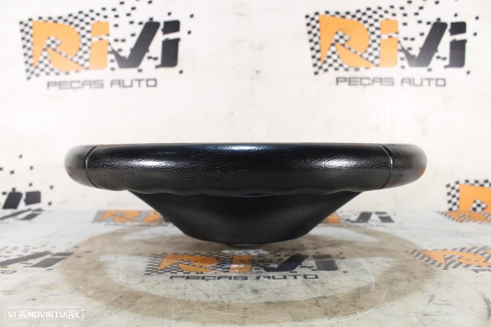 Volante Bmw 1 (E87)  E81 E82 E87 E88 E90 E91 E92 E93 E84 - 5