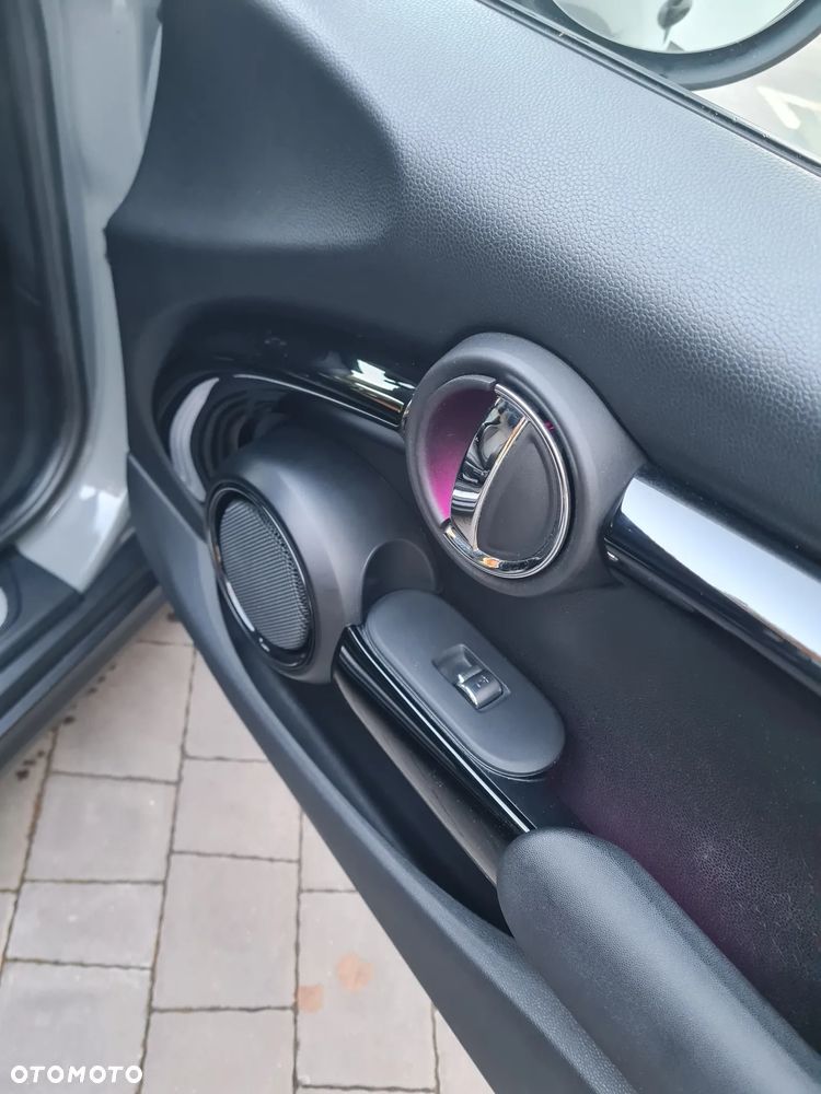 MINI ONE Yours Trim - 11