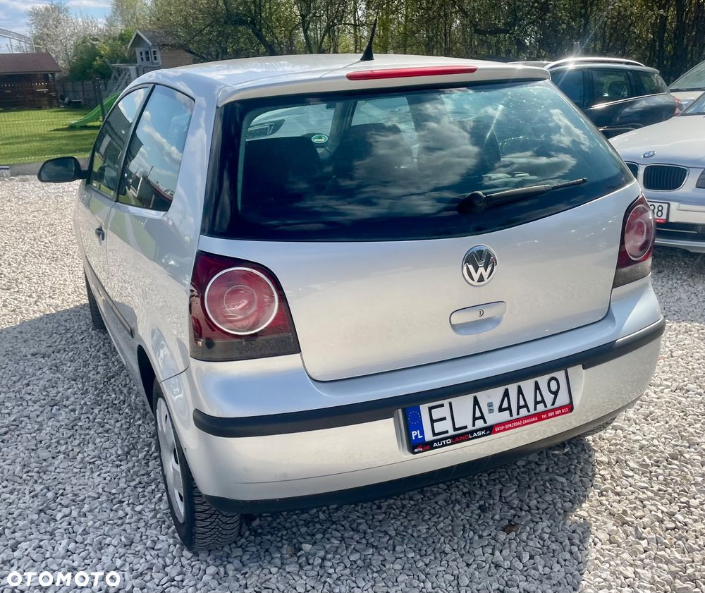 Volkswagen Polo - 13