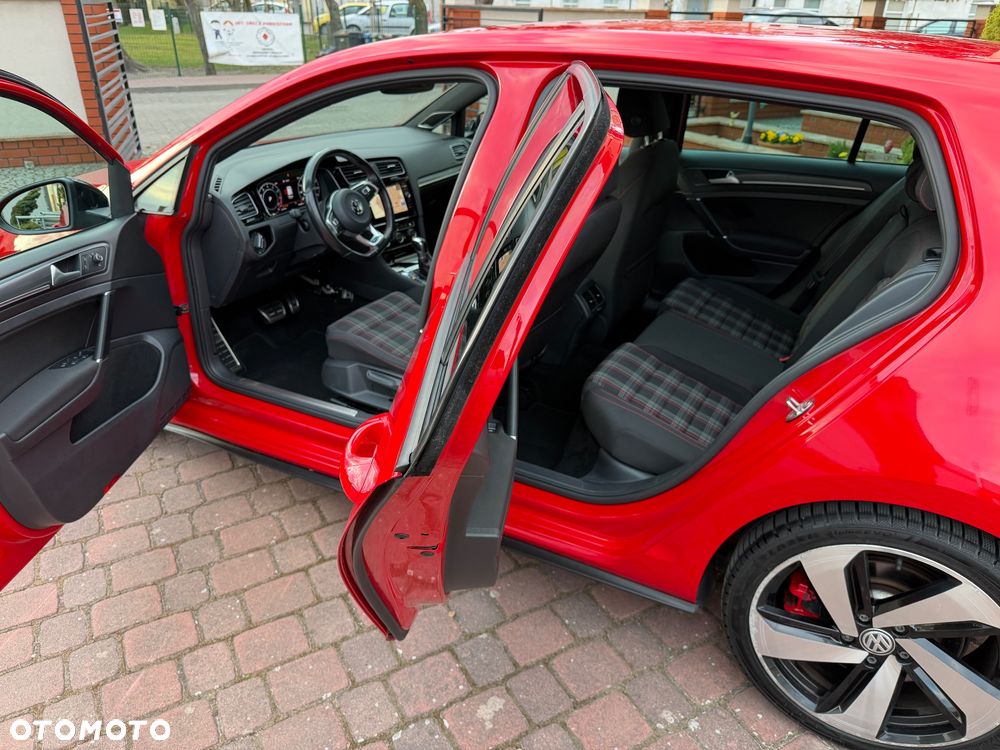 Volkswagen Golf 2.0 TSI BMT GTI Performance DSG - 9