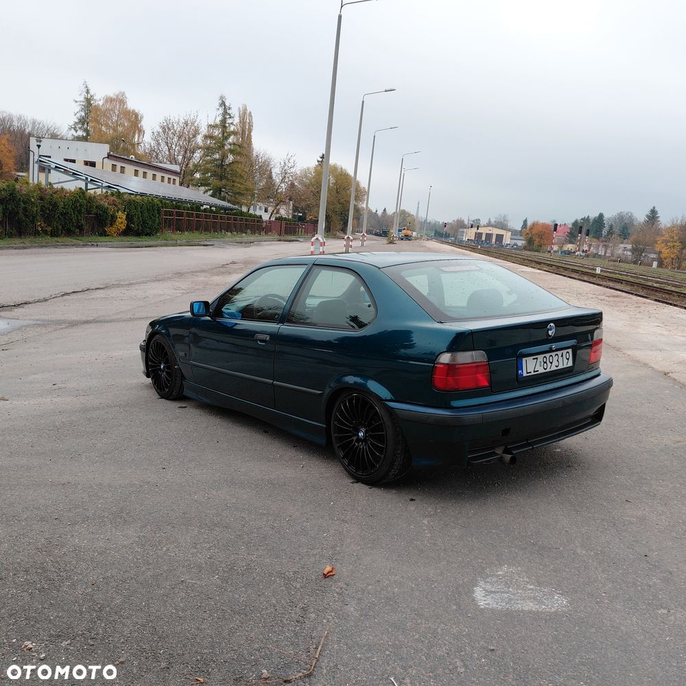 BMW E36 1997 photo 5