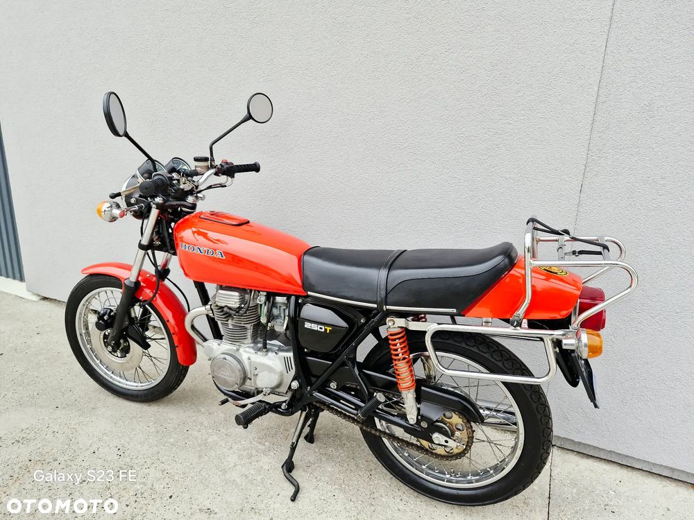 Honda CB - 27