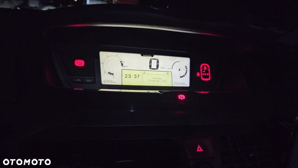 Citroën C4 Grand Picasso 2.0 HDi Exclusive - 10