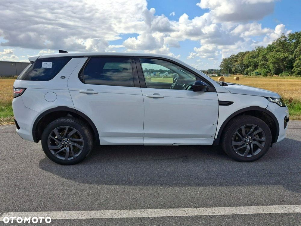 Land Rover Discovery Sport - 32