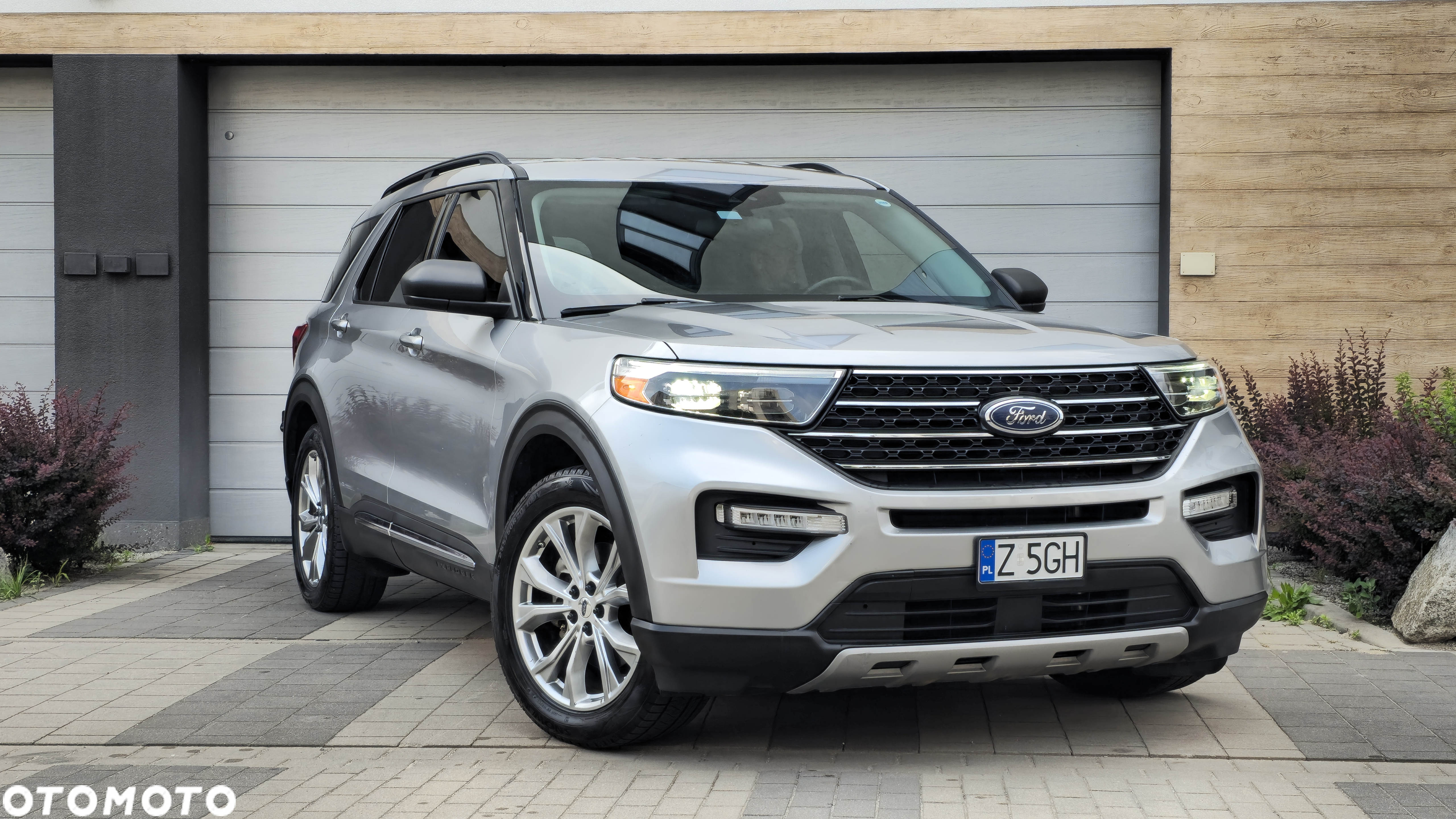 Ford Explorer - 6
