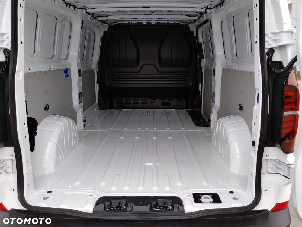 Volkswagen Transporter - 9