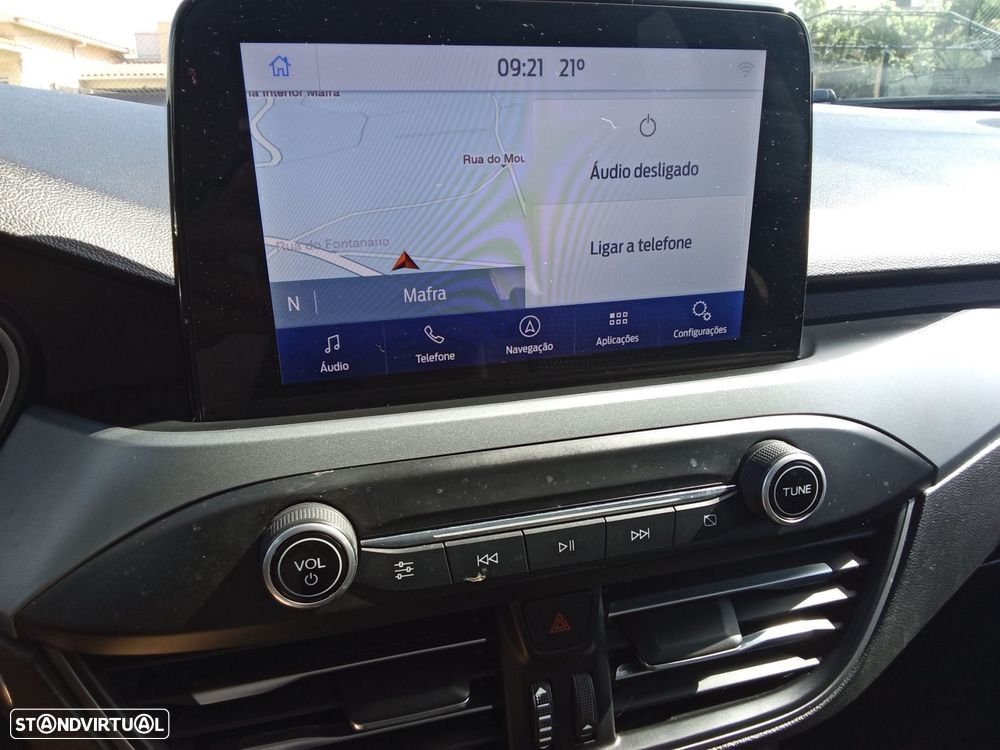 Ford Focus 1.5 TDCi ECOBlue Connected Aut. — fotografia 14