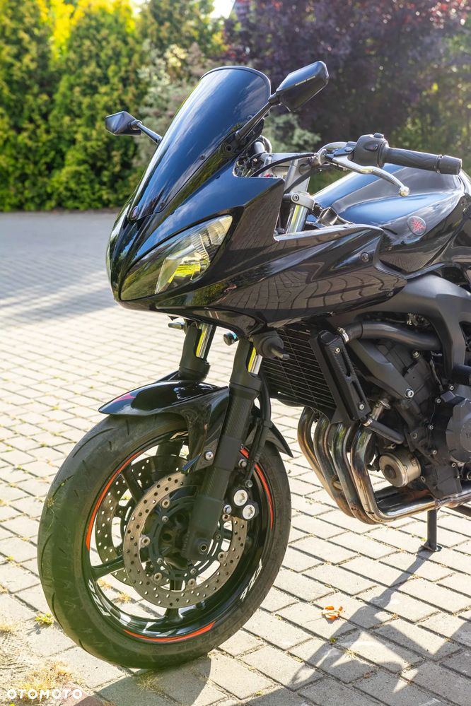 Yamaha FZ6 - 11