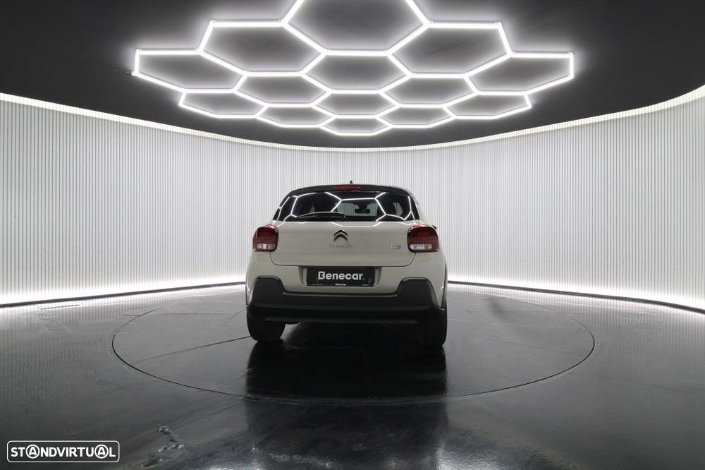 Citroën C3 1.2 PureTech Shine EAT6 - 7