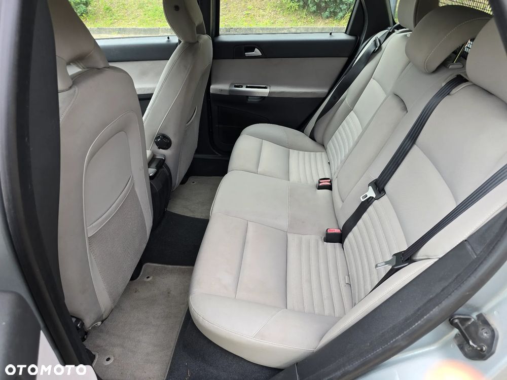 Volvo V50 2.0D - 9