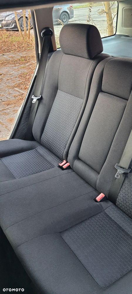 Ford Mondeo 2.0 Trend - 25