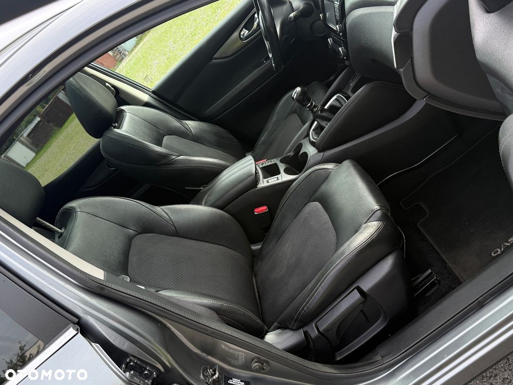 Nissan Qashqai 1.6 DCi Tekna - 26