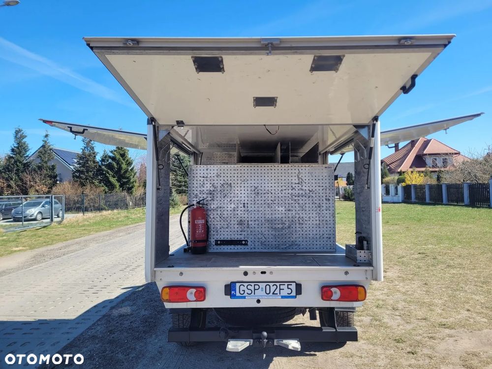 Ford Ranger XLT - 18