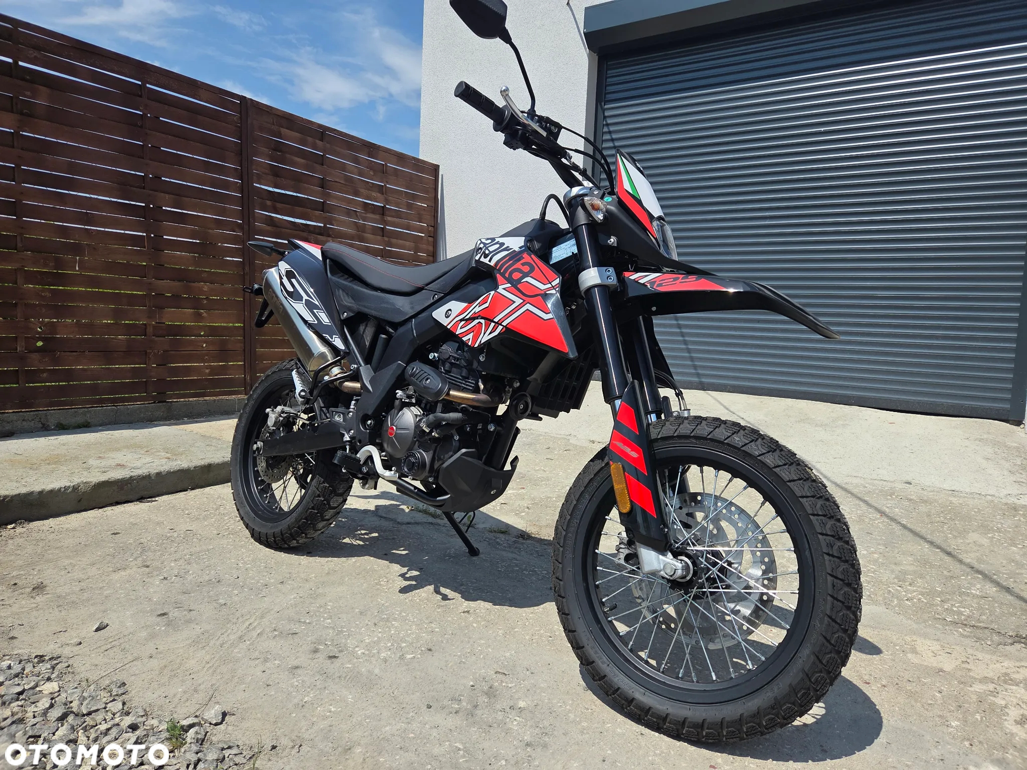 Aprilia SX