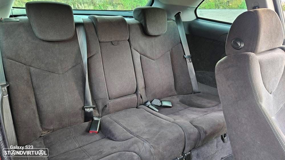 Alfa Romeo GT 1.9 JTD M-JET Distinctive - 20