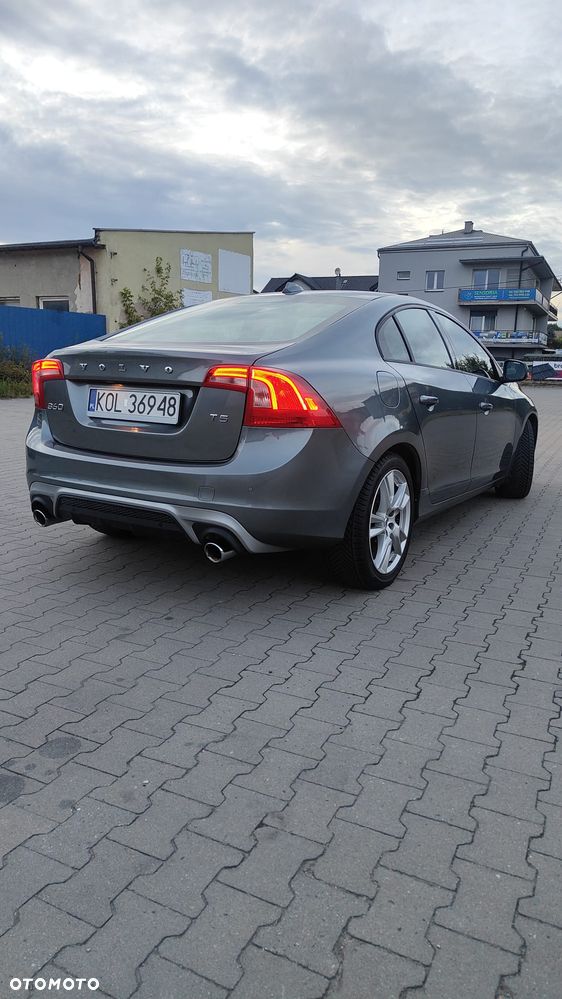 Volvo S60 - 6