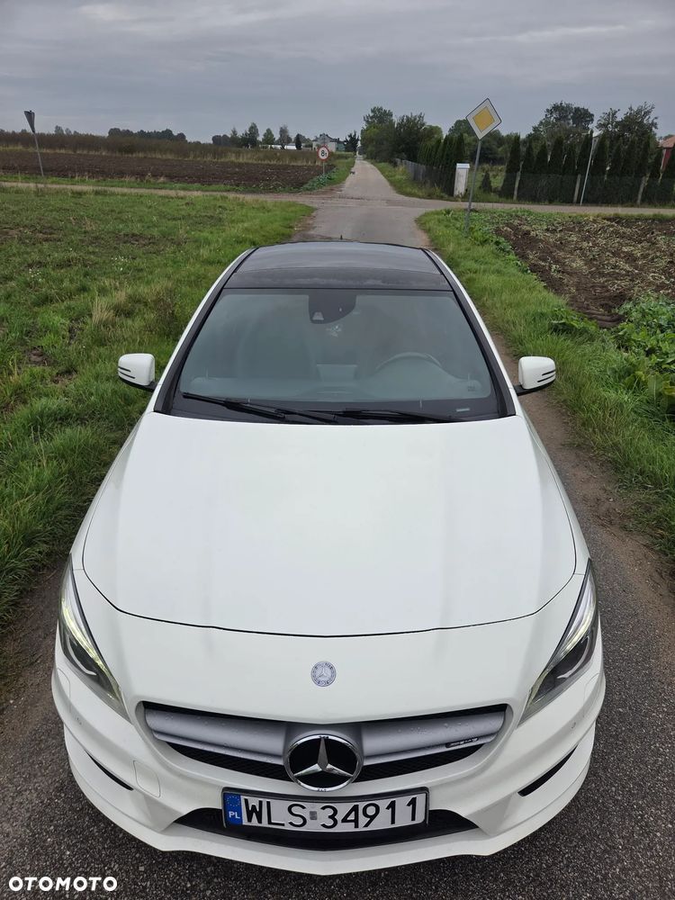 Mercedes-Benz CLA AMG 45 4-Matic - 8