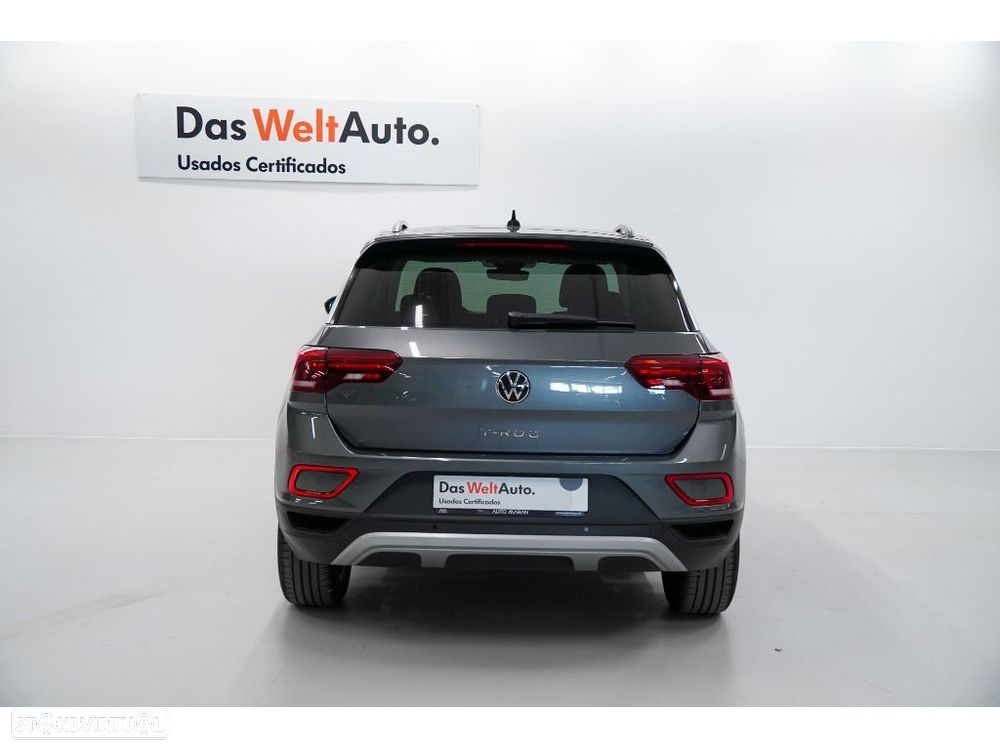 VW T-Roc 2.0 TDI Urban - 8