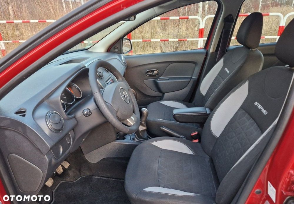 Dacia Sandero Stepway TCe 90 Prestige - 18