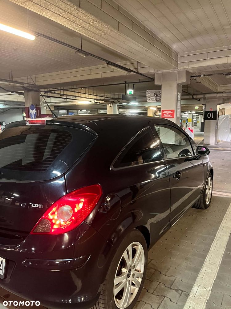 Opel Corsa - 4