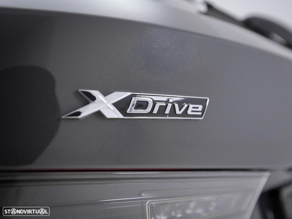 BMW 330 e xDrive Aut. M Sport - 17