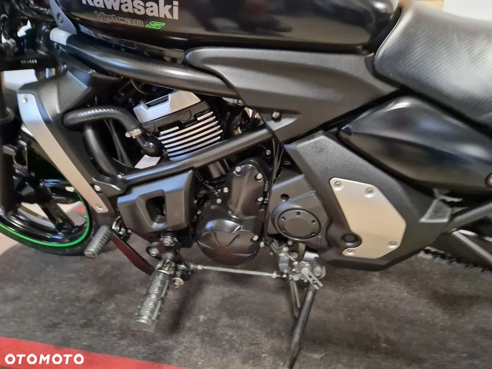 Kawasaki Vulcan S - 18
