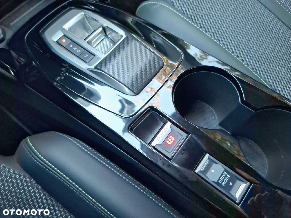Peugeot 2008 1.2 PureTech GT S&S EAT8 - 15