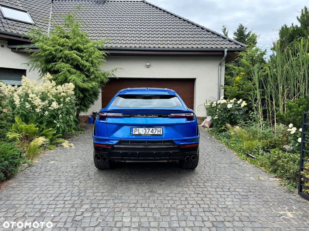 Lamborghini Urus - 7