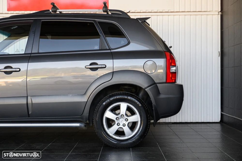 Hyundai Tucson 2.0 2WD GLS - 16