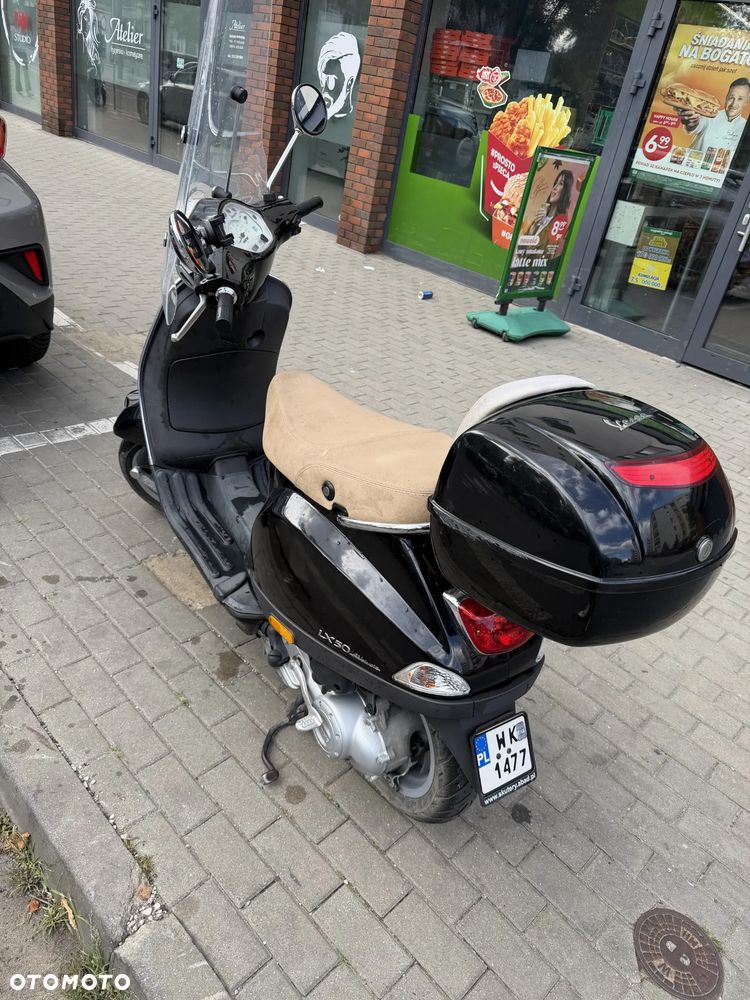 Vespa LX - 3