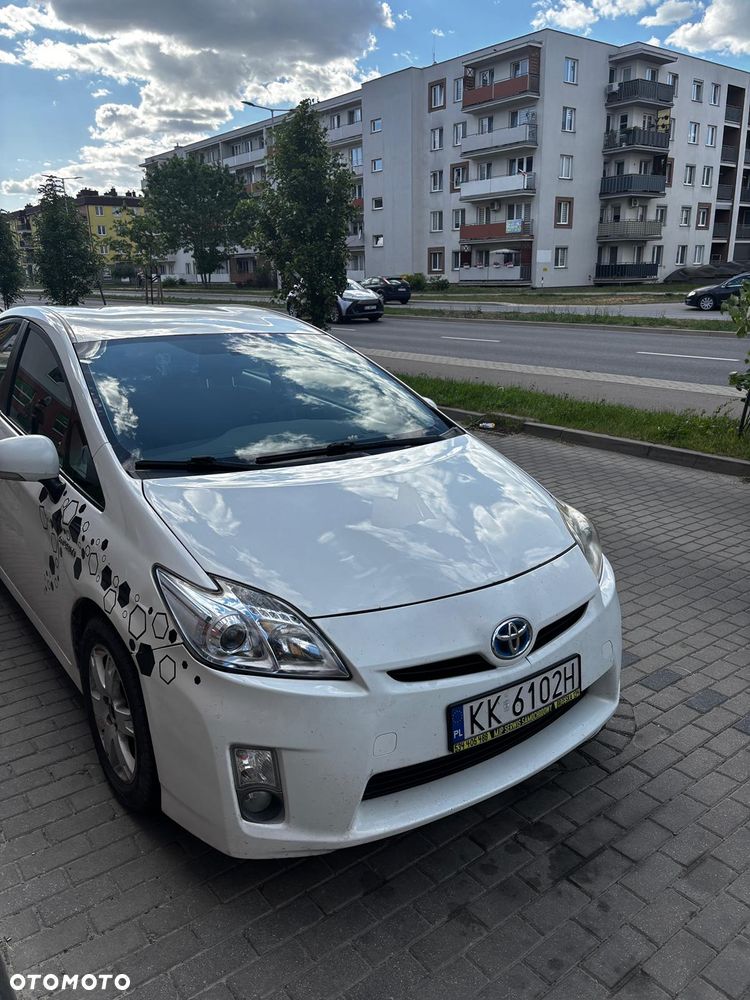 Toyota Prius - 1