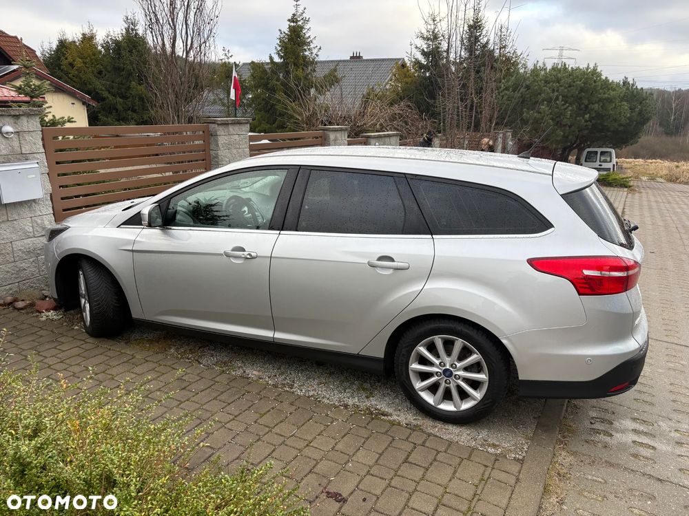 Ford Focus 1.5 TDCi Titanium - 1