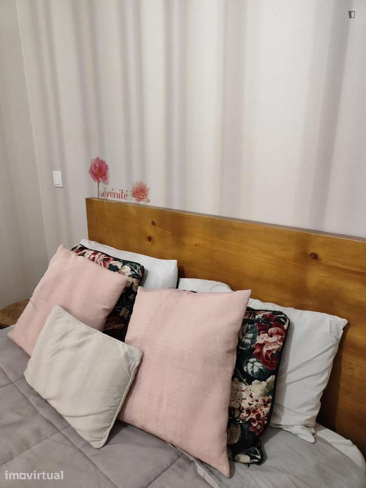 Apartamento com 1 quartos - localizado em Santo Ildefonso Porto - Grande imagem: 3/9