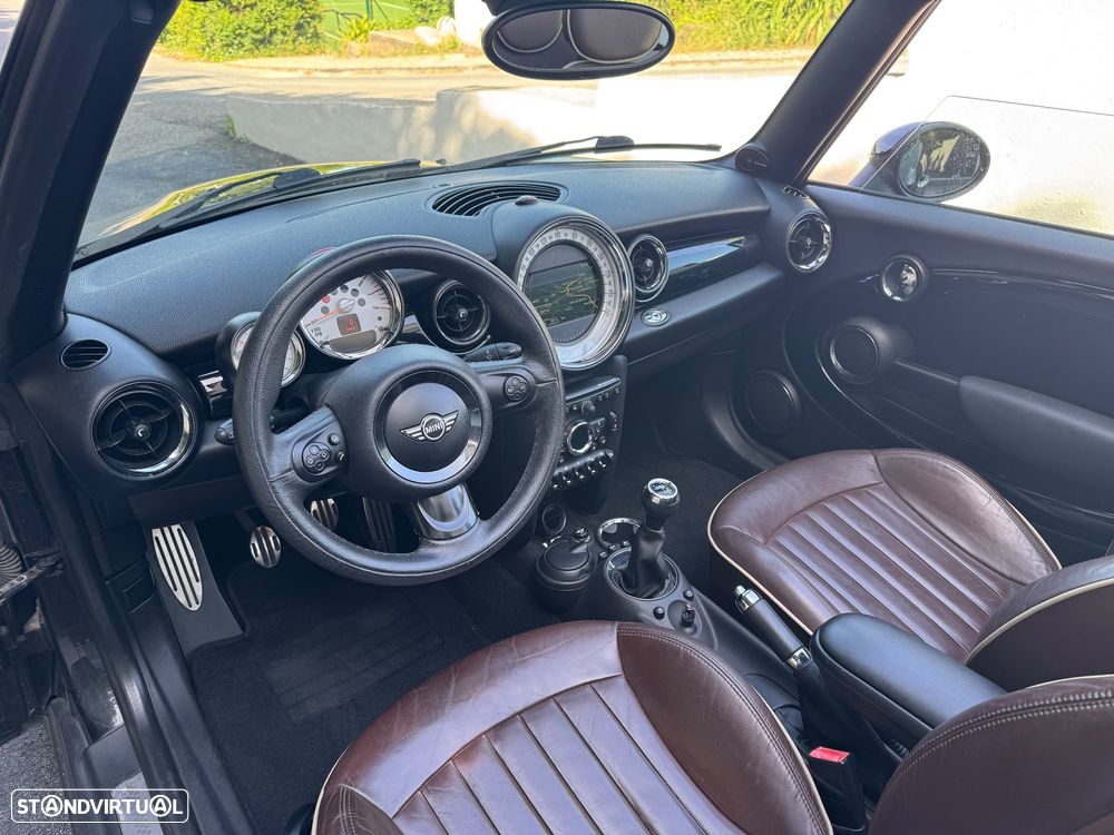 MINI Cabrio Cooper S - 16
