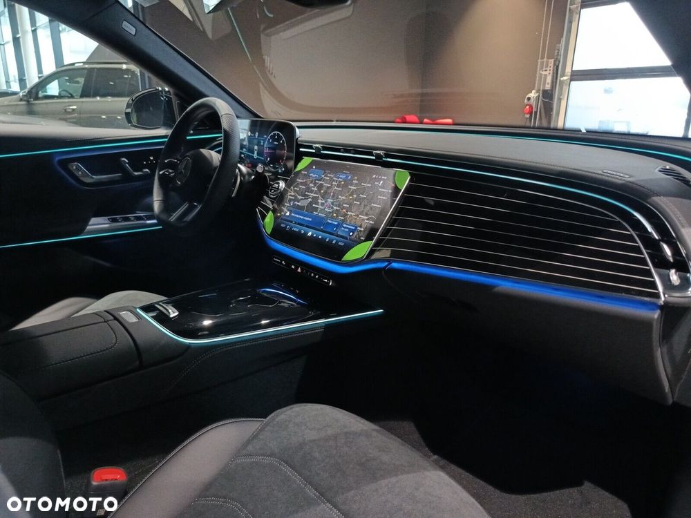 Mercedes-Benz Klasa E - 24