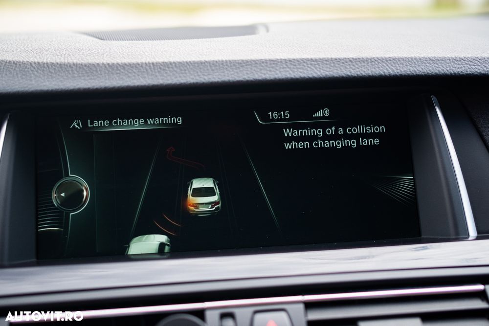 BMW Seria 5 525d xDrive AT - 19