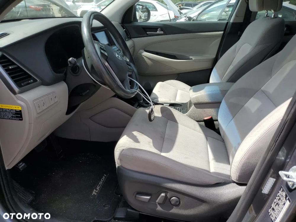 Hyundai Tucson 1.6 T-GDI Style 4WD DCT - 7