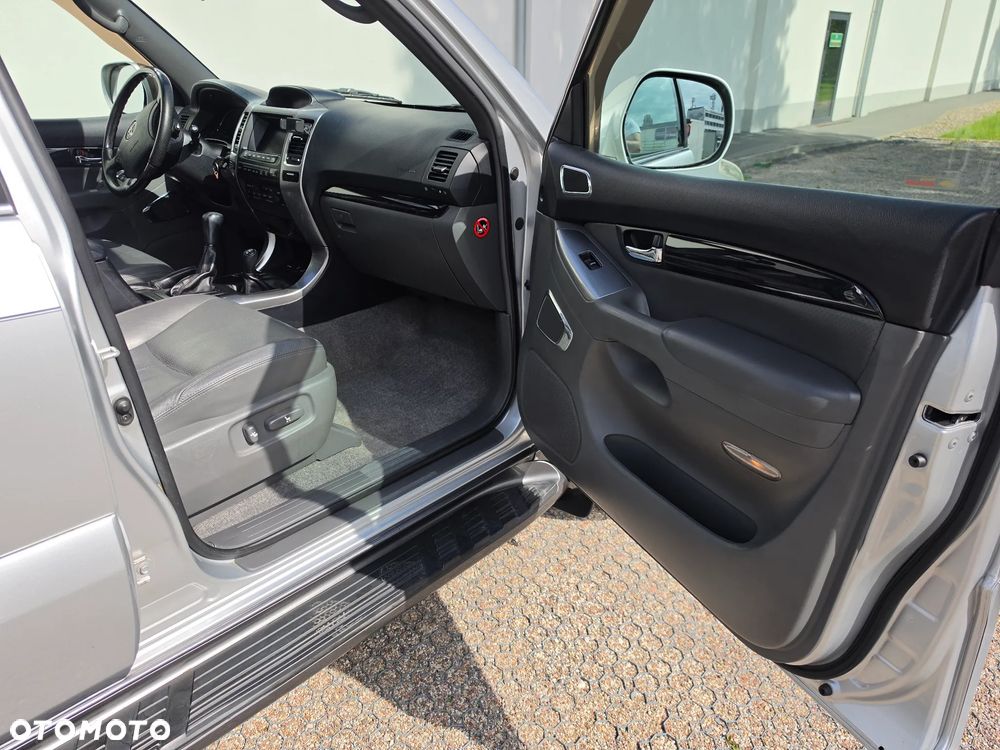 Toyota Land Cruiser 3.0 D X Platinium - 24