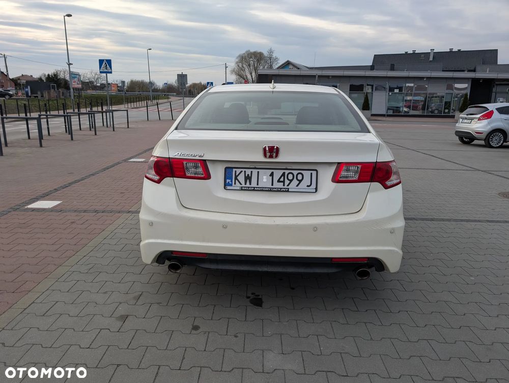 Honda Accord 2.4 Executive - 6