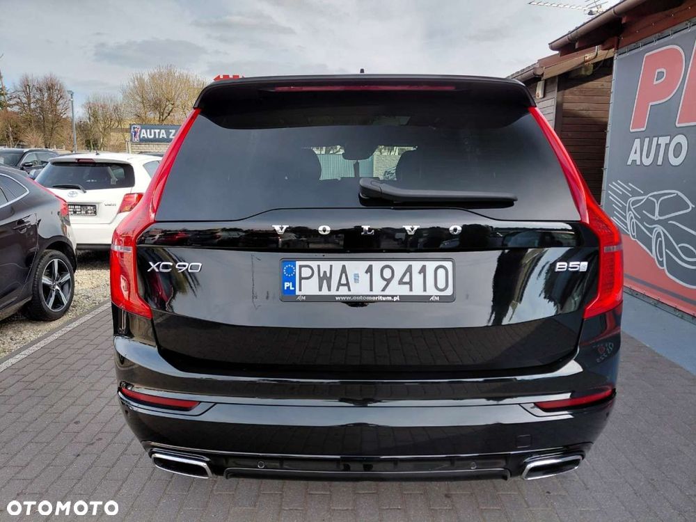 Volvo XC 90 - 7