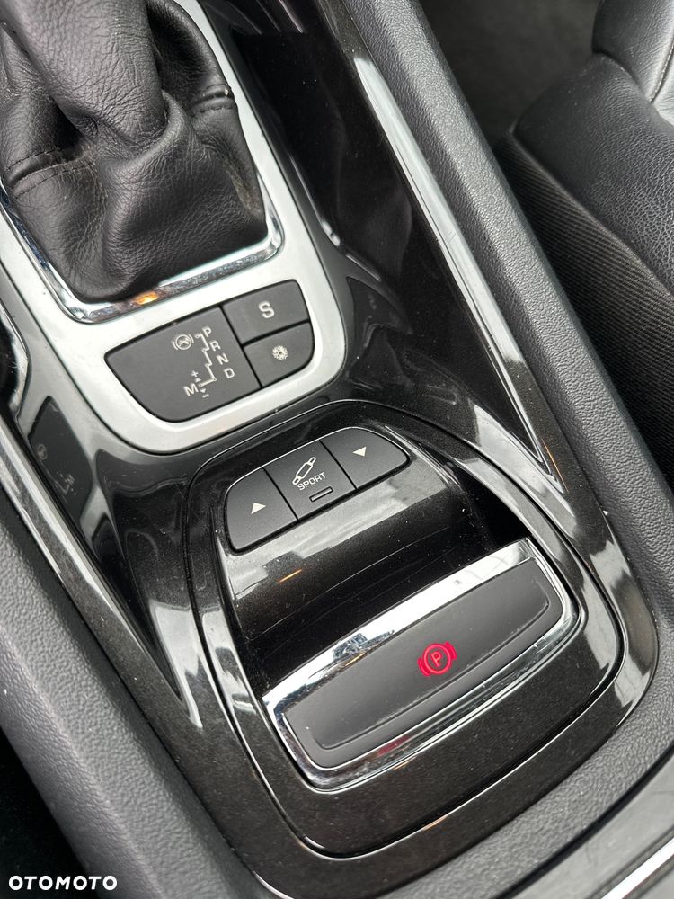 Citroën C5 2.0 HDi Exclusive - 25