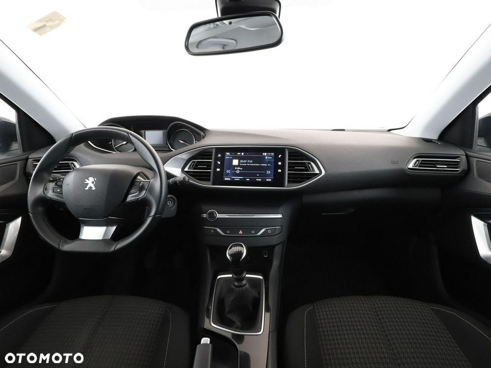 Peugeot 308 1.2 PureTech Active Pack S&S - 16