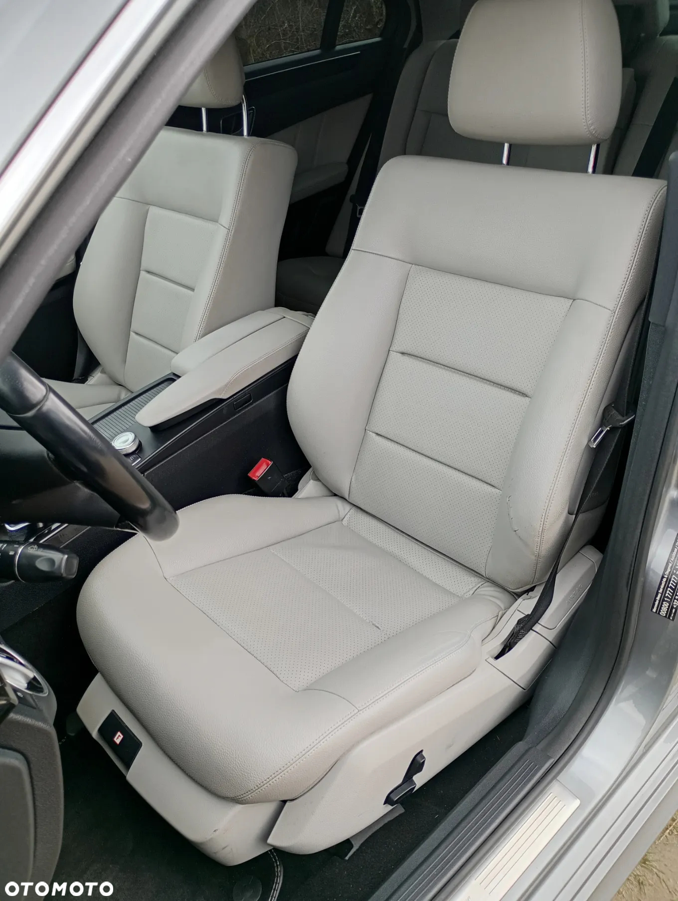 Mercedes-Benz Klasa E 200 CDI Avantgarde - 28