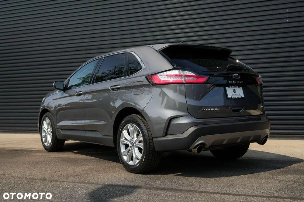 Ford Edge - 5